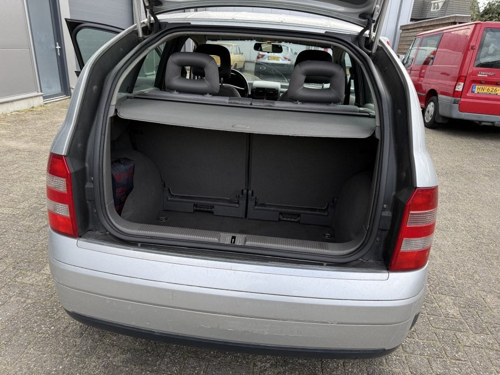 Audi A2 1.4 APK 10-26 2000 CLIMA ZUINIG! (bj 2000), foto 10