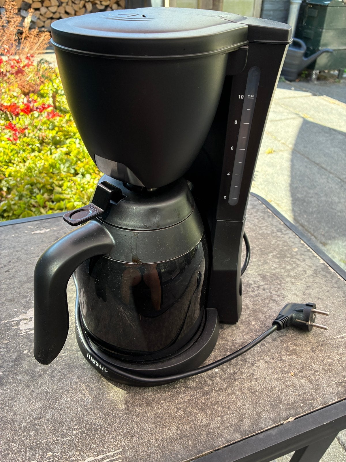 Koffiezetapparaat, Ophalen