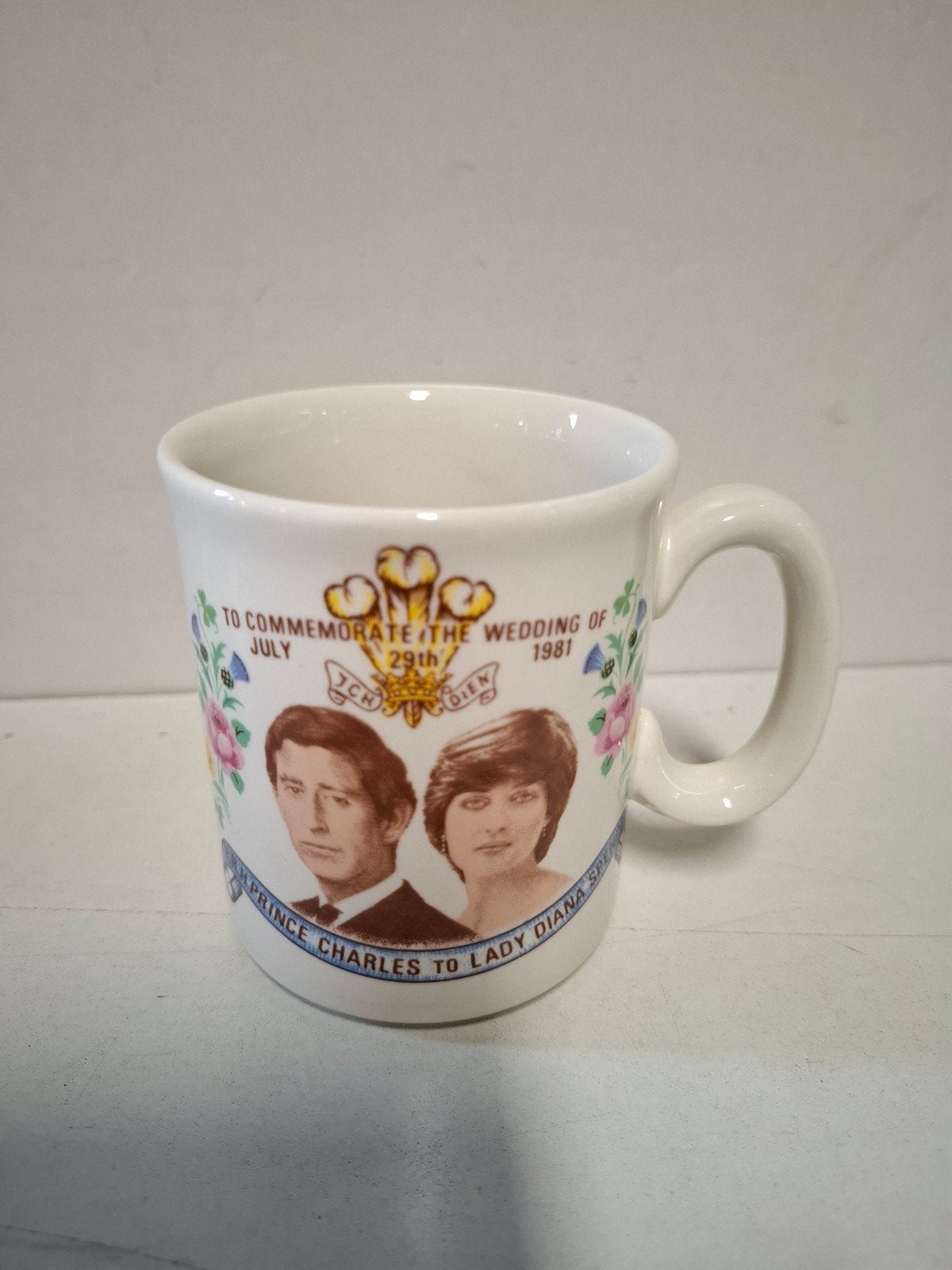 Charles and Diana kopje officiële huwelijksaankodiging 1981, Verzamelen, Ophalen, Zo goed als nieuw, Buitenland, Servies