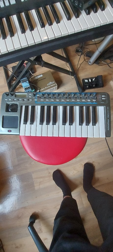 Novation xiosynth synthesizer 25, Muziek en Instrumenten, Synthesizers, Novation, Verzenden, Overige aantallen, Zo goed als nieuw