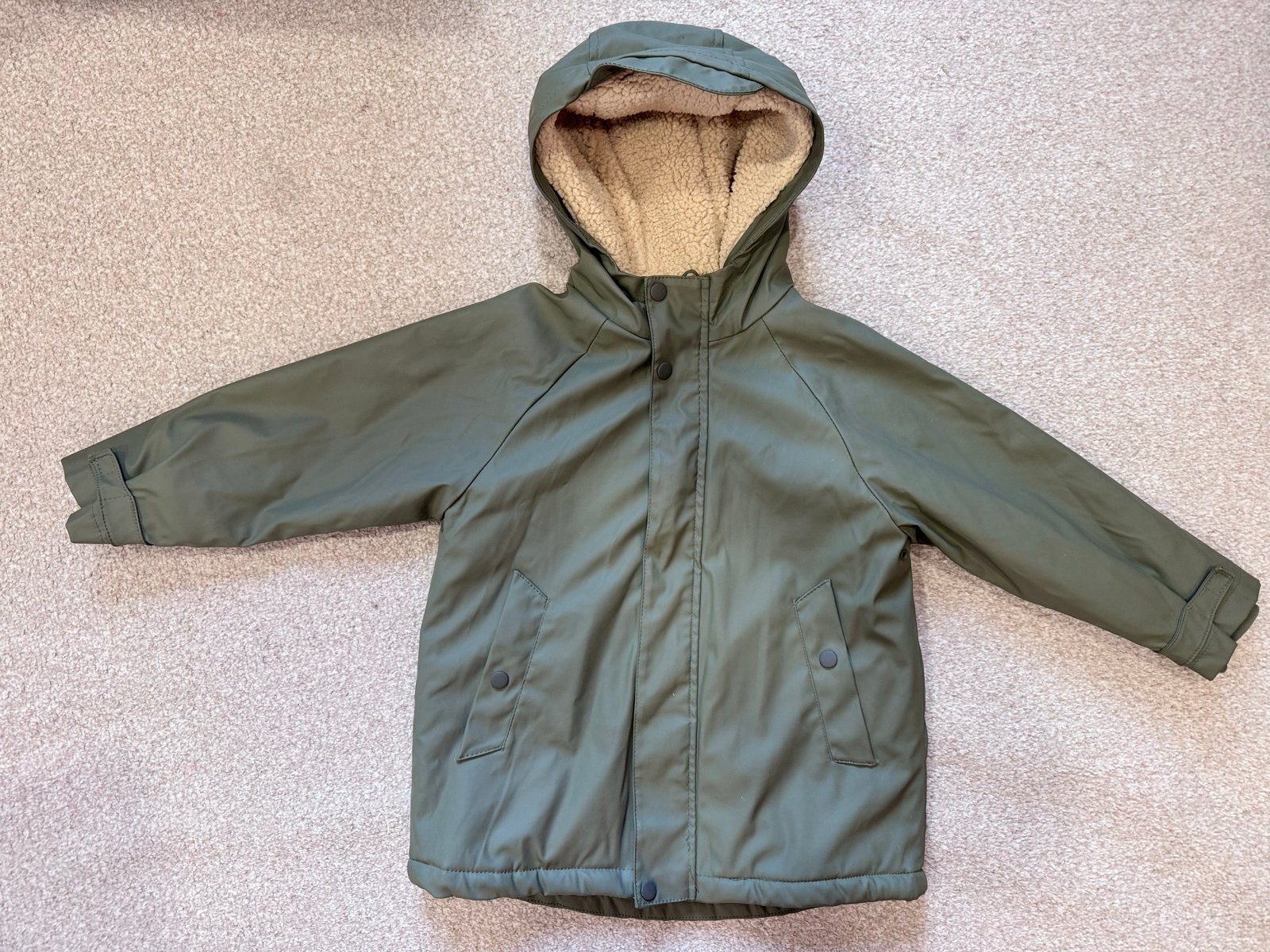 Zara regenjas met warme voering, 4-5 jaar, Ophalen of Verzenden, Zo goed als nieuw, Jongen of Meisje, Jas