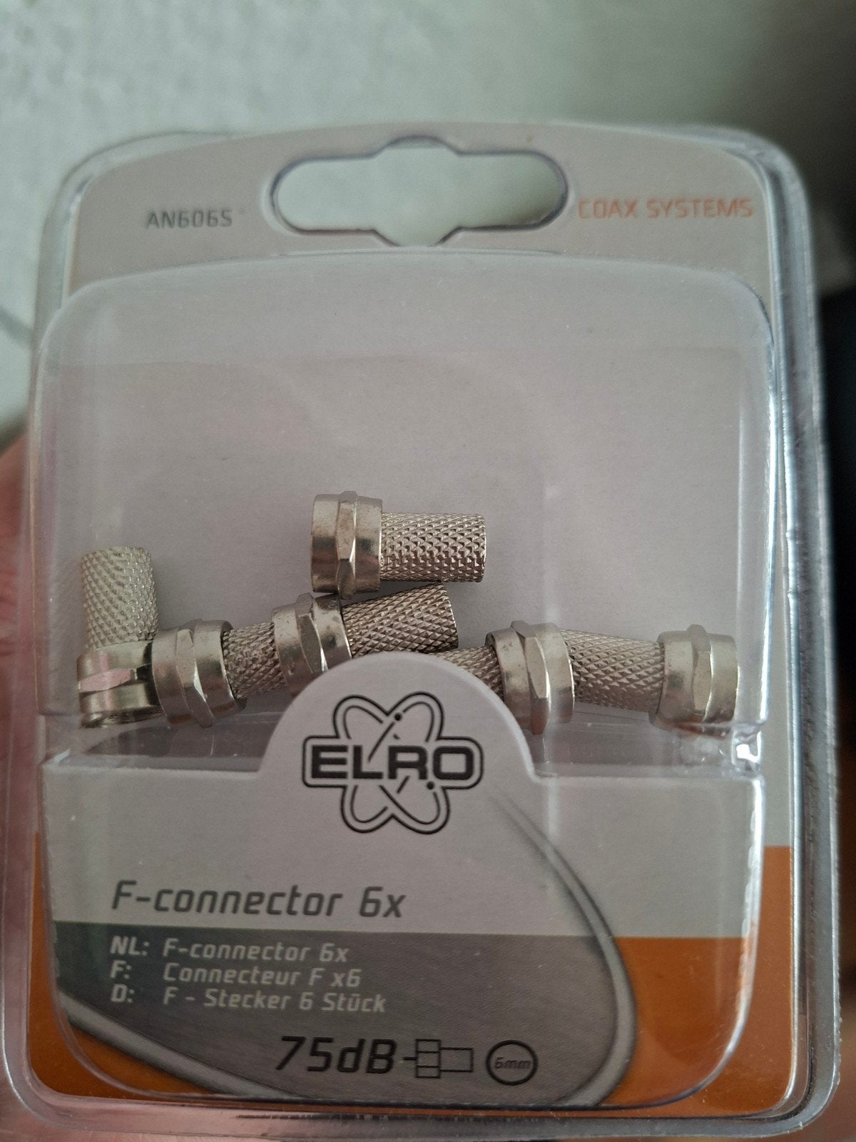 Nieuwe Elro F-connector coax AN605S 6mm kabel (6 stuks), Ophalen of Verzenden, Nieuw, Minder dan 2 meter, Coaxiale kabel