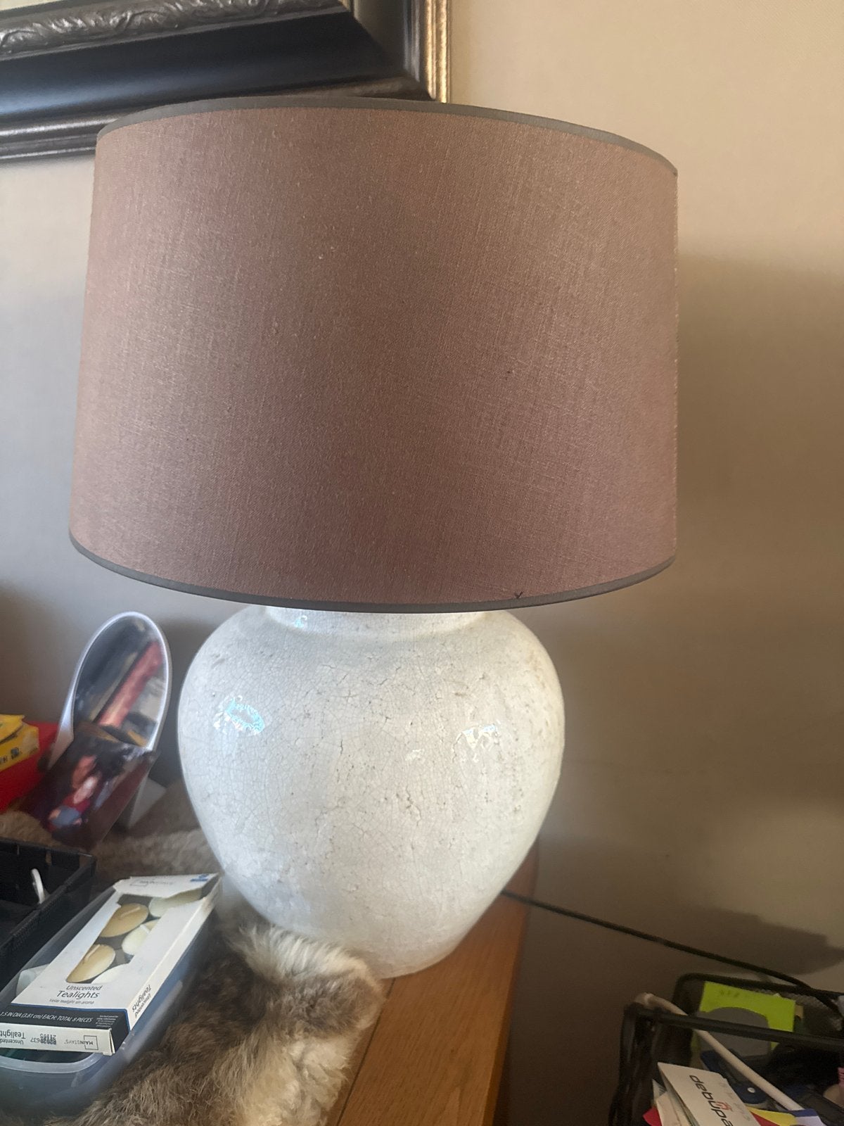 Mooie stenen tafellamp met stoffen kap, Ophalen, Gebruikt, Wit, Met kap