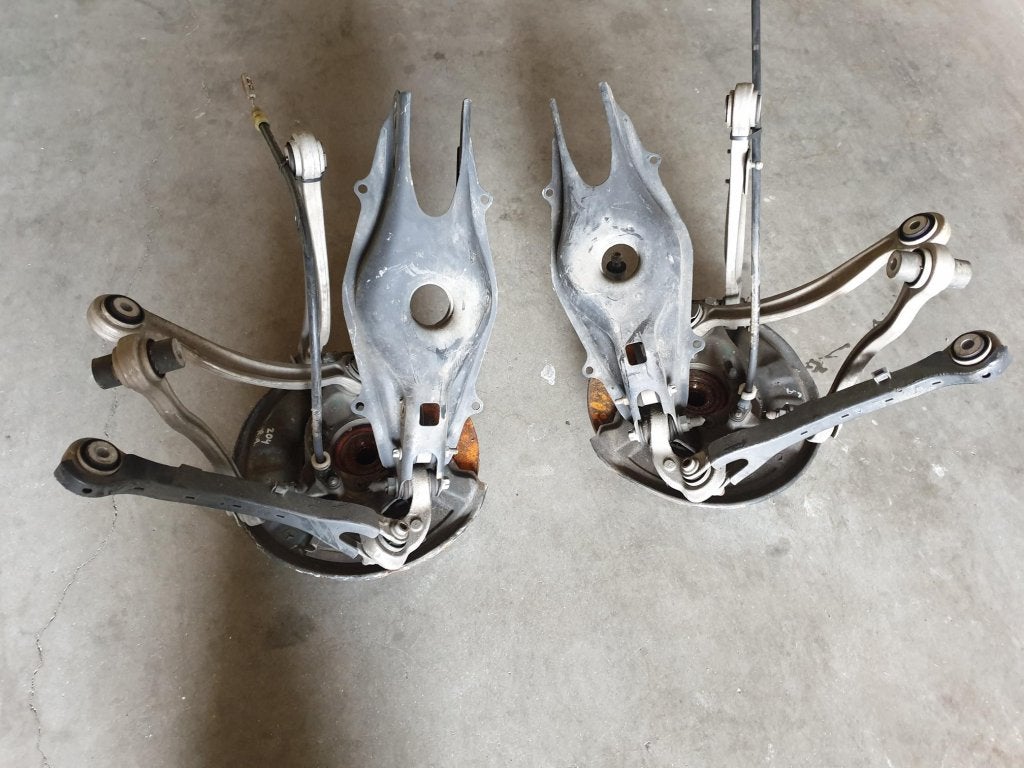 Fusee stuk achter W204 C-Klasse draagarmen links/rechts, Gebruikt, Mercedes-Benz, Niet ingevuld, Niet ingevuld