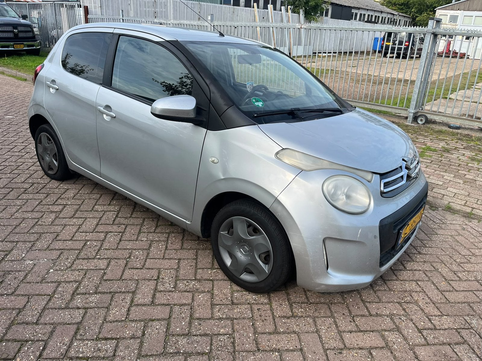 Citroën C1 1.0 VTi Airscape 68PK S&S 5D 2015 Grijs, Voorwielaandrijving, 4 stoelen, C1, Origineel Nederlands