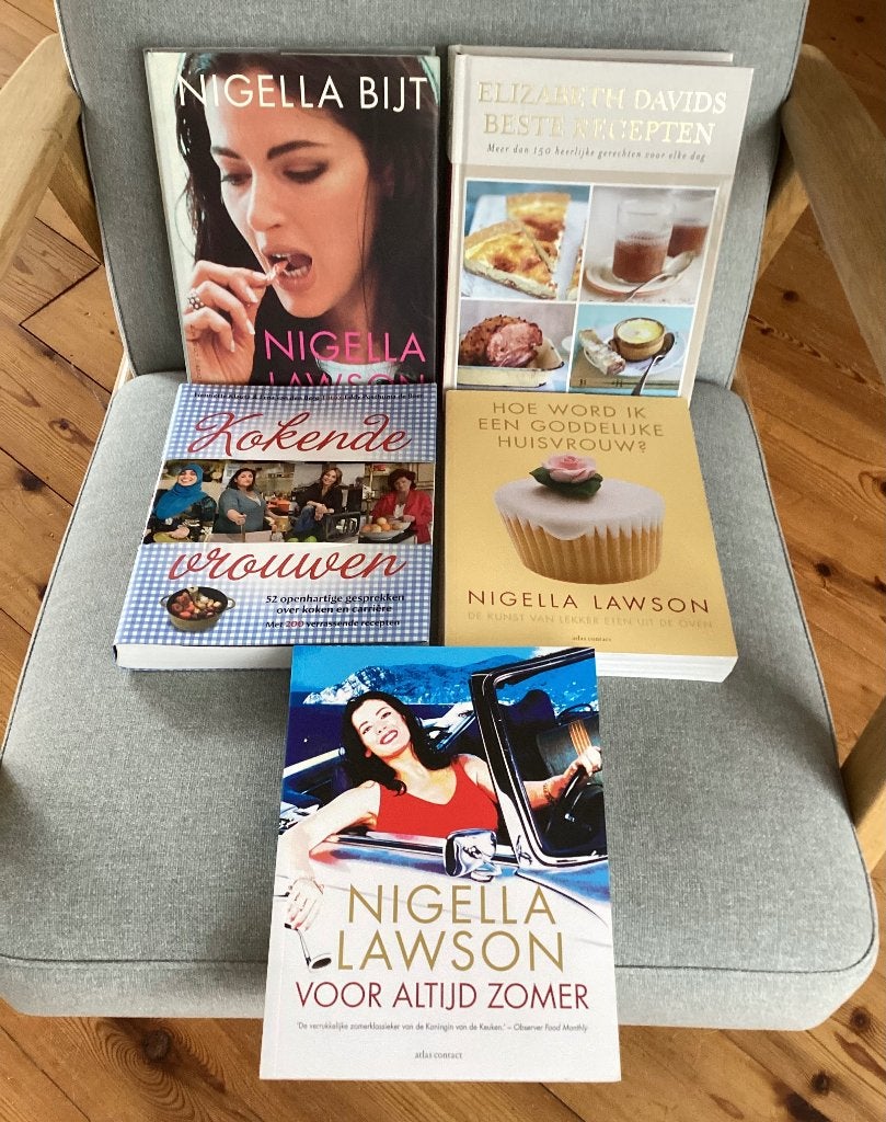 Set van 5 kookboeken o.a. Nigella Lawson en Elizabeth David, Boeken, Ophalen of Verzenden, Gelezen