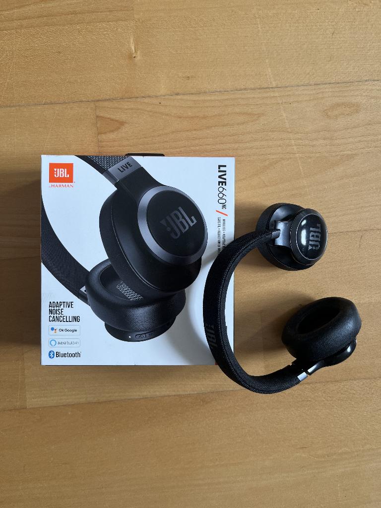 JBL koptelefoon LIVE650NC, Overige merken, Gebruikt, Ophalen of Verzenden, Over oor (circumaural)