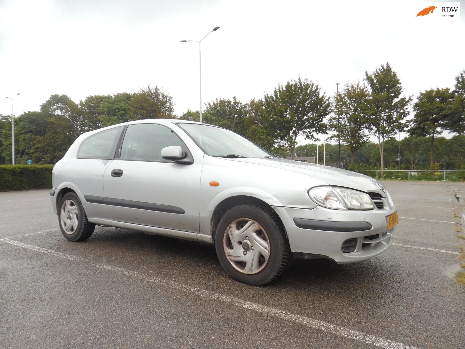 Nissan Almera 1.8 Comfort, Auto's, Gebruikt, 4 cilinders, Origineel Nederlands, 1180 kg
