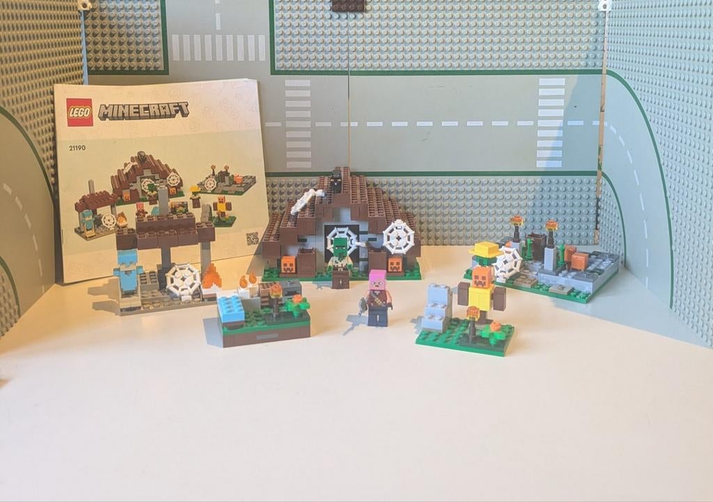 Lego minecraft set zombie village, Compleet, Minecraft, Lego, Ophalen of Verzenden