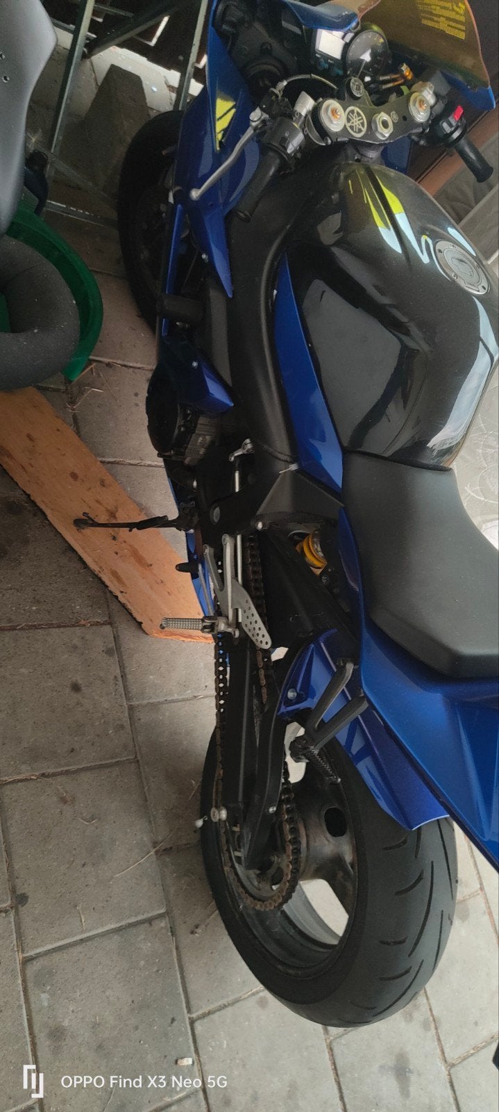 Yamaha r1, Ophalen