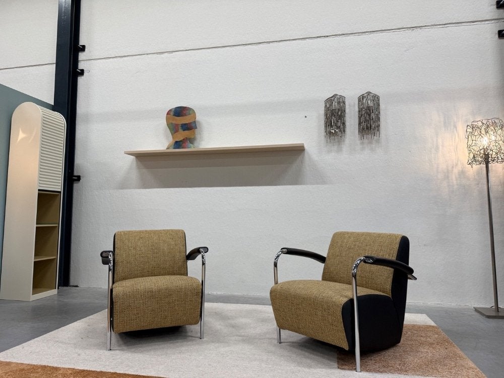 2 Nieuw Leolux Scylla Fauteuil geel design stoel zwart, Leolux, Info@leolux.nl, Nieuw, 75 tot 100 cm