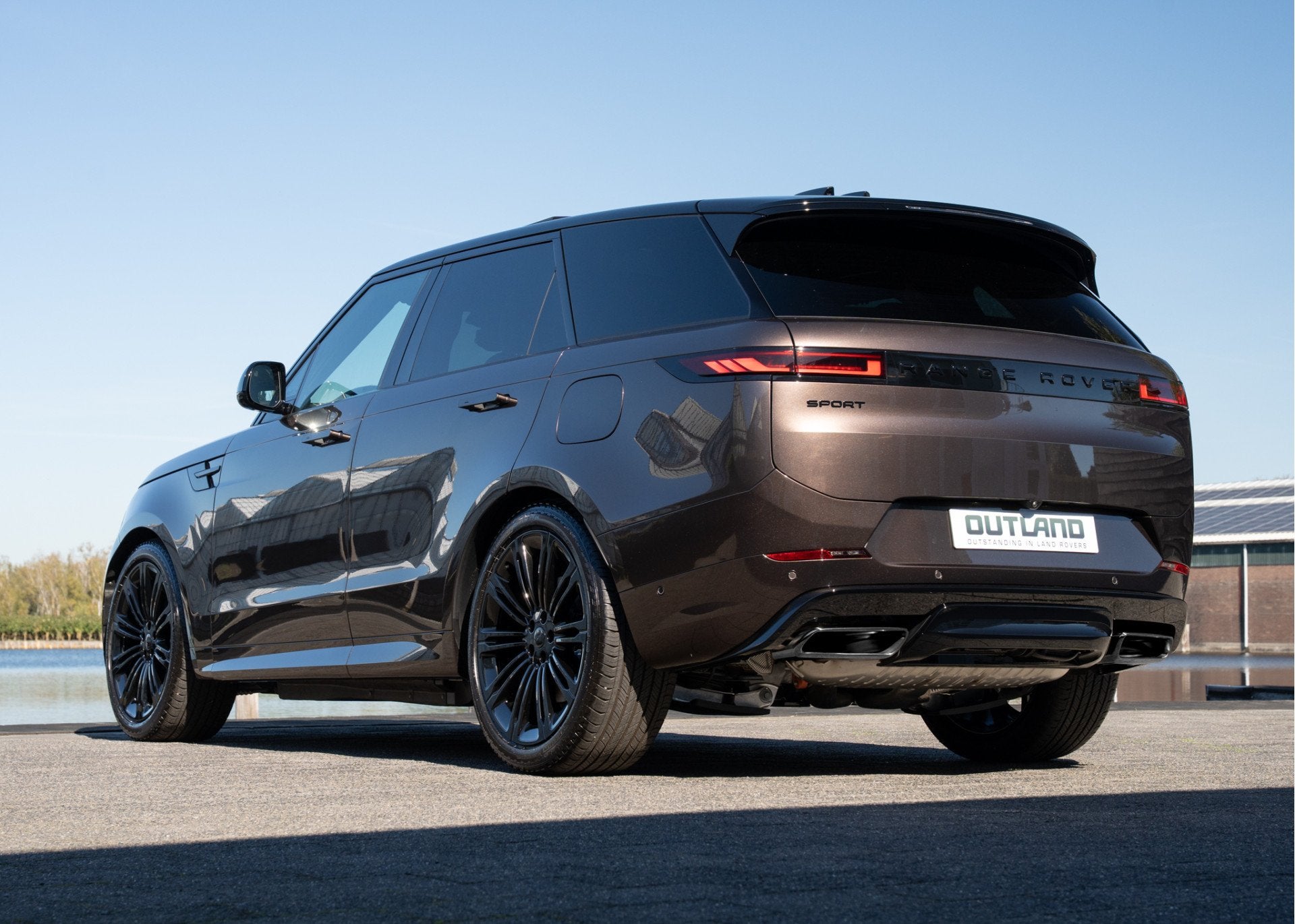Land Rover Range Rover Sport P550e Autobiography | SV Tourma, Dealer onderhouden, Gebruikt, Bruin, 3000 kg