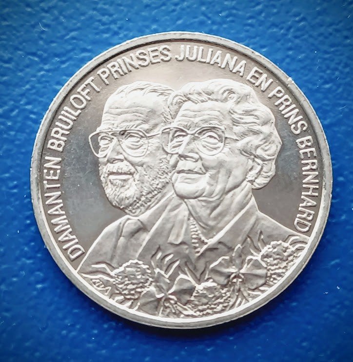 Penning Diamanten Bruiloft Prinses Juliana en Prins Bernhard, Verzenden, Overige materialen, Nederland