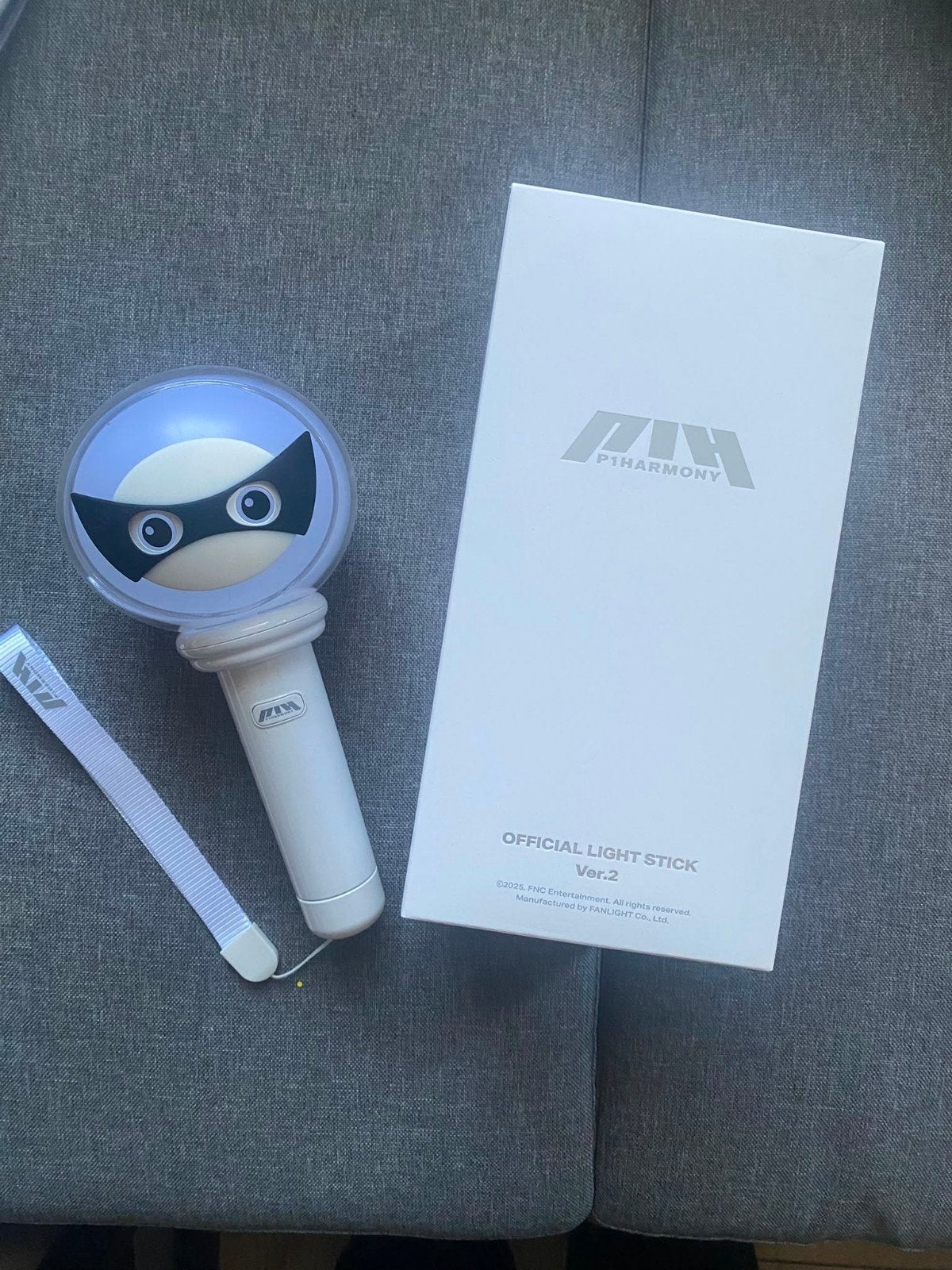 P1harmony light stick, Ophalen