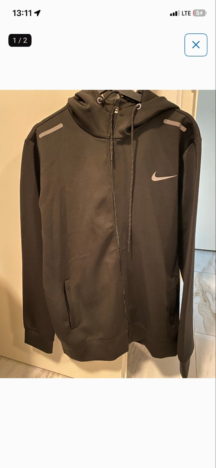 Nike trainingspak zwart met reflecterende details, Fitness, Maat 48/50 (M), Zwart, Ophalen of Verzenden