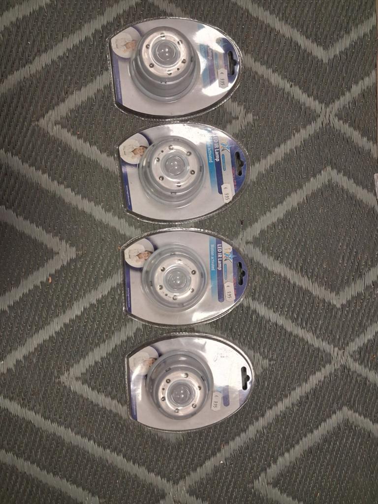 4x led lamp met bewegingsmelder, Ophalen of Verzenden