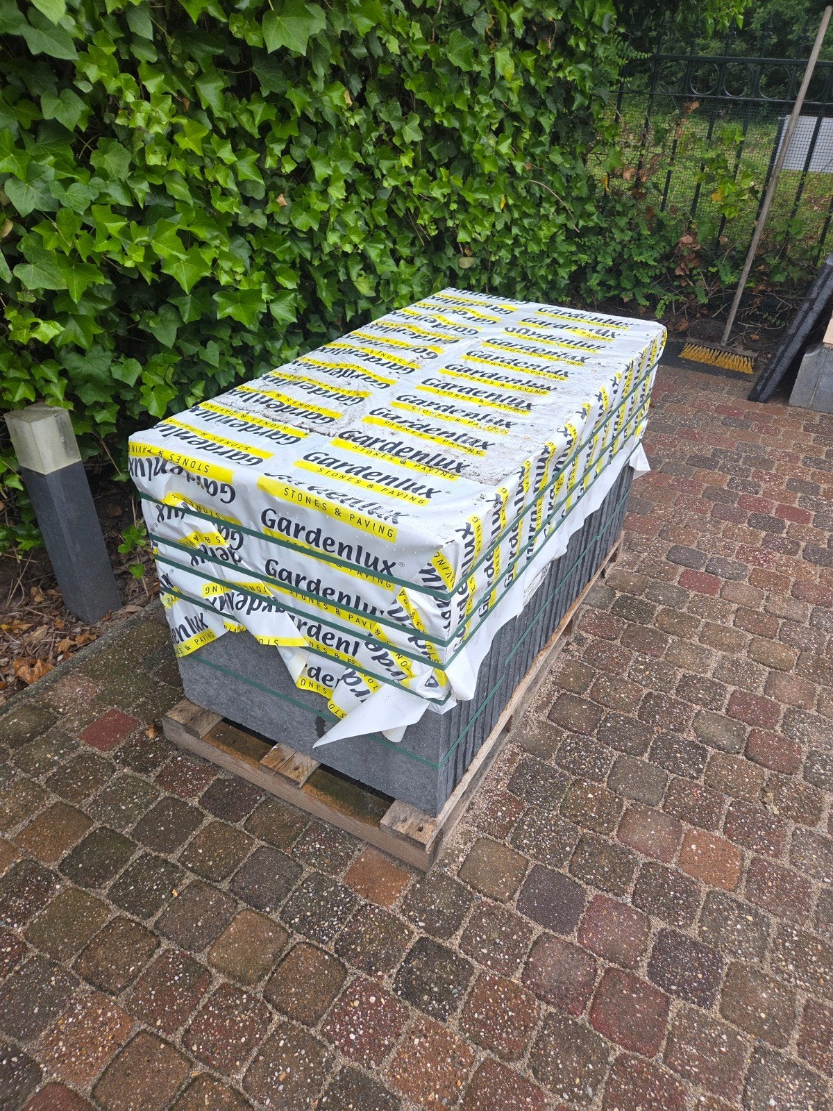 Tegels 10m2 / 28 stuks, Ophalen, Nieuw, Beton, Terrastegels