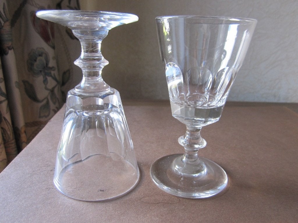 Twee cristal St Louis of Baccarat portoglazen CATON, Verzenden