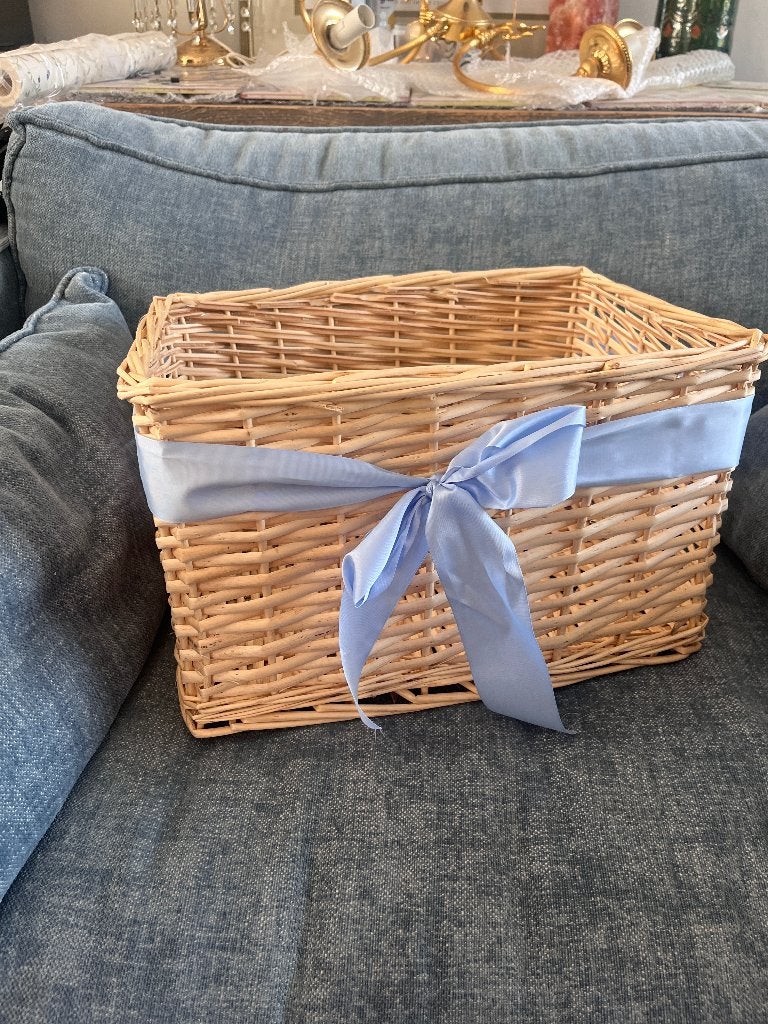 Leuke licht rotan mand boho kraamcadeau, Ophalen, Overige materialen, Mand, Zo goed als nieuw