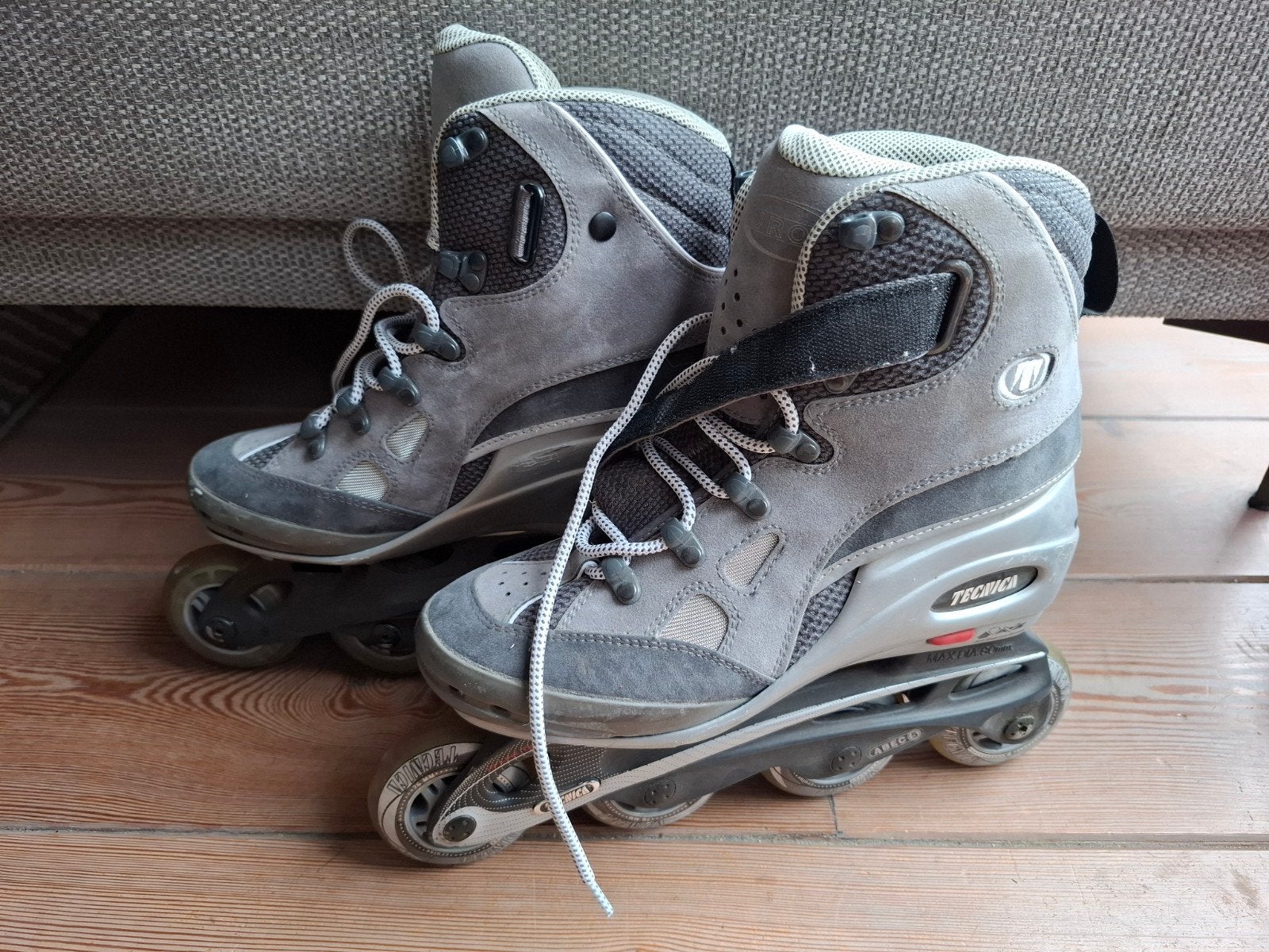 Tecnica 39 / 40 (39,5) skeelers skates 4 x 76mm 78a Abec5, Sport en Fitness, Skeelers, Overige merken, Gebruikt, Ophalen of Verzenden