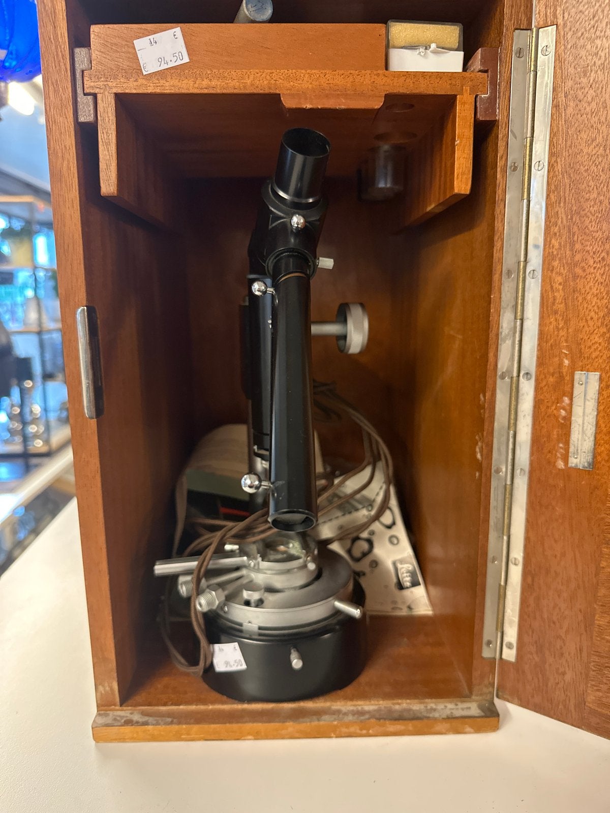 Vintage Leitz Biologische Microscoop in Houten Kist, Audio, Tv en Foto, Optische apparatuur | Microscopen, Gebruikt, Biologische microscoop