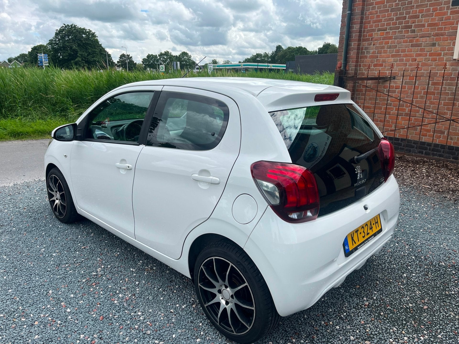 Peugeot 108 1.0 e-VTi Blue Lion ( Airco + Elektrische ramen, Stof, Gebruikt, 4 stoelen, Wit