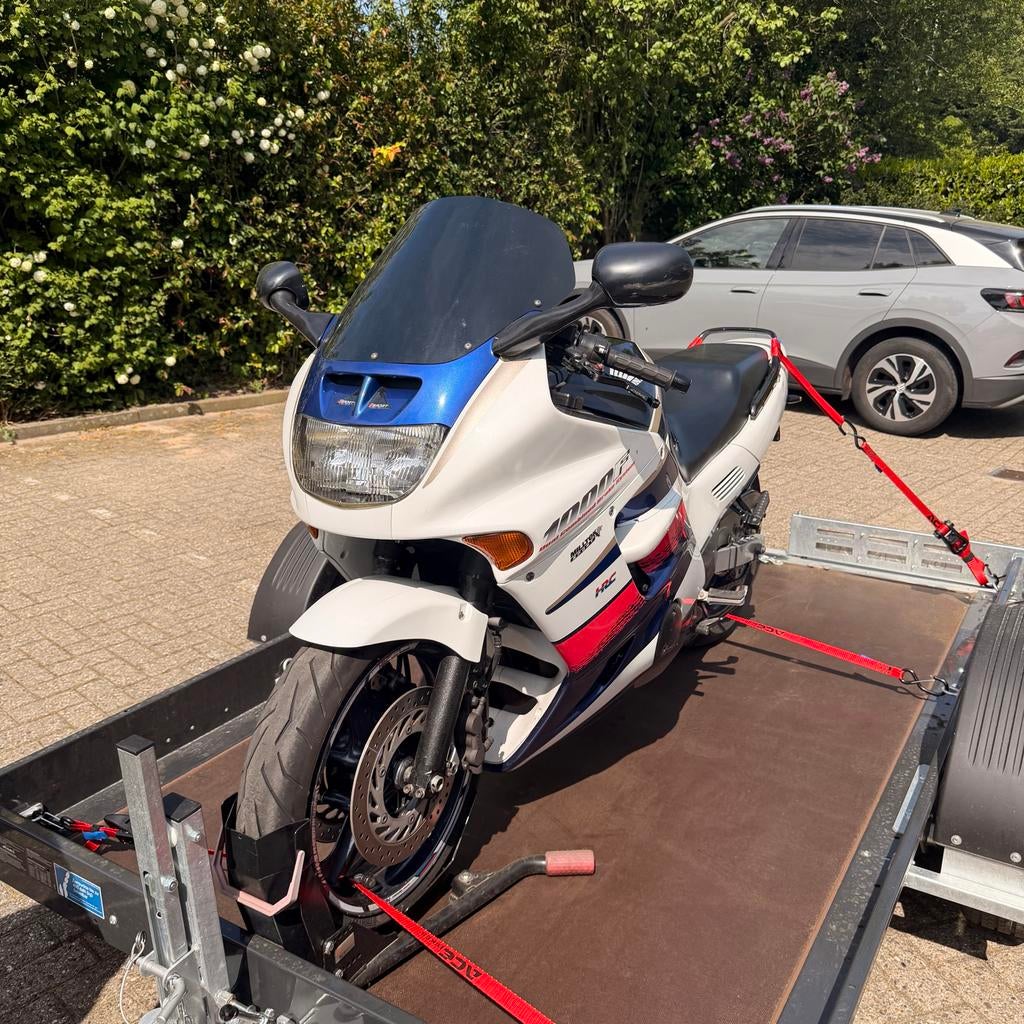 Honda CBR 1000 cc uit 1993 - Projectmotor, Motoren, Motoren | Honda, Particulier, Super Sport, meer dan 35 kW, 4 cilinders, Motorrijbewijs A