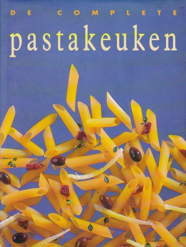 Könemann - De complete pastakeuken, Boeken, Kookboeken, Ophalen of Verzenden, Zo goed als nieuw, Italië
