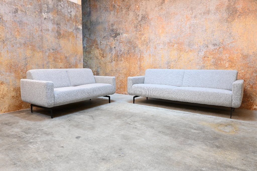 Als NIEUW! 2 grijze stoffen Topform designbanken 2,5 + 3 ZIT, Driepersoons, 75 tot 100 cm, Ophalen of Verzenden, Zo goed als nieuw