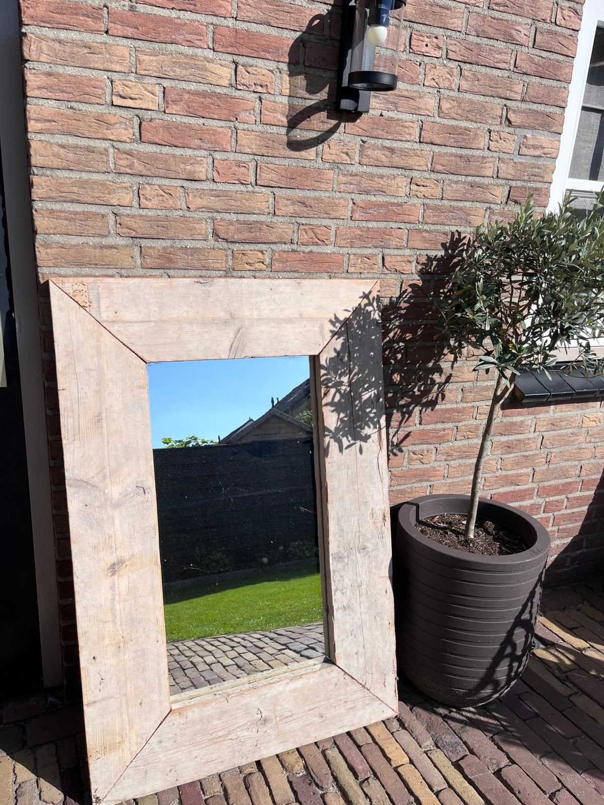 Mooie steigerhouten (buiten) spiegel  h=123,5 en b=84br, Huis en Inrichting, Ophalen, Zo goed als nieuw, Rechthoekig