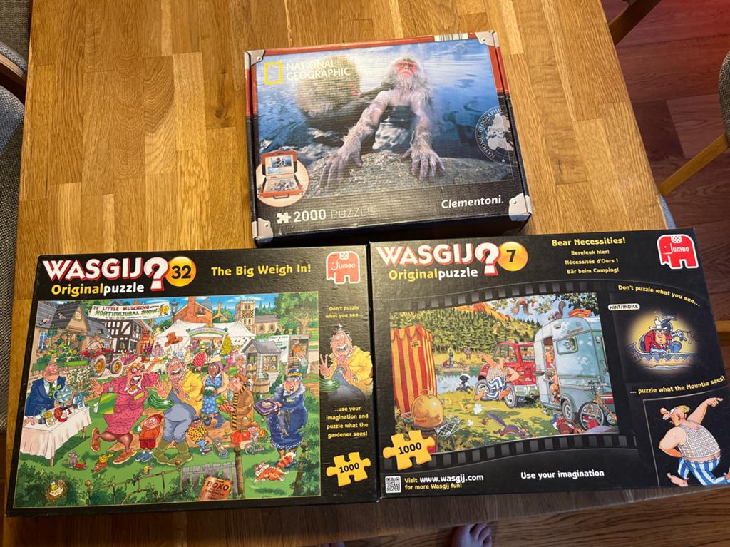 3 Legpuzzels: 2x Wasgij (1000) + 1x National Geographic (200, Ophalen, 500 t/m 1500 stukjes, Gebruikt, Legpuzzel