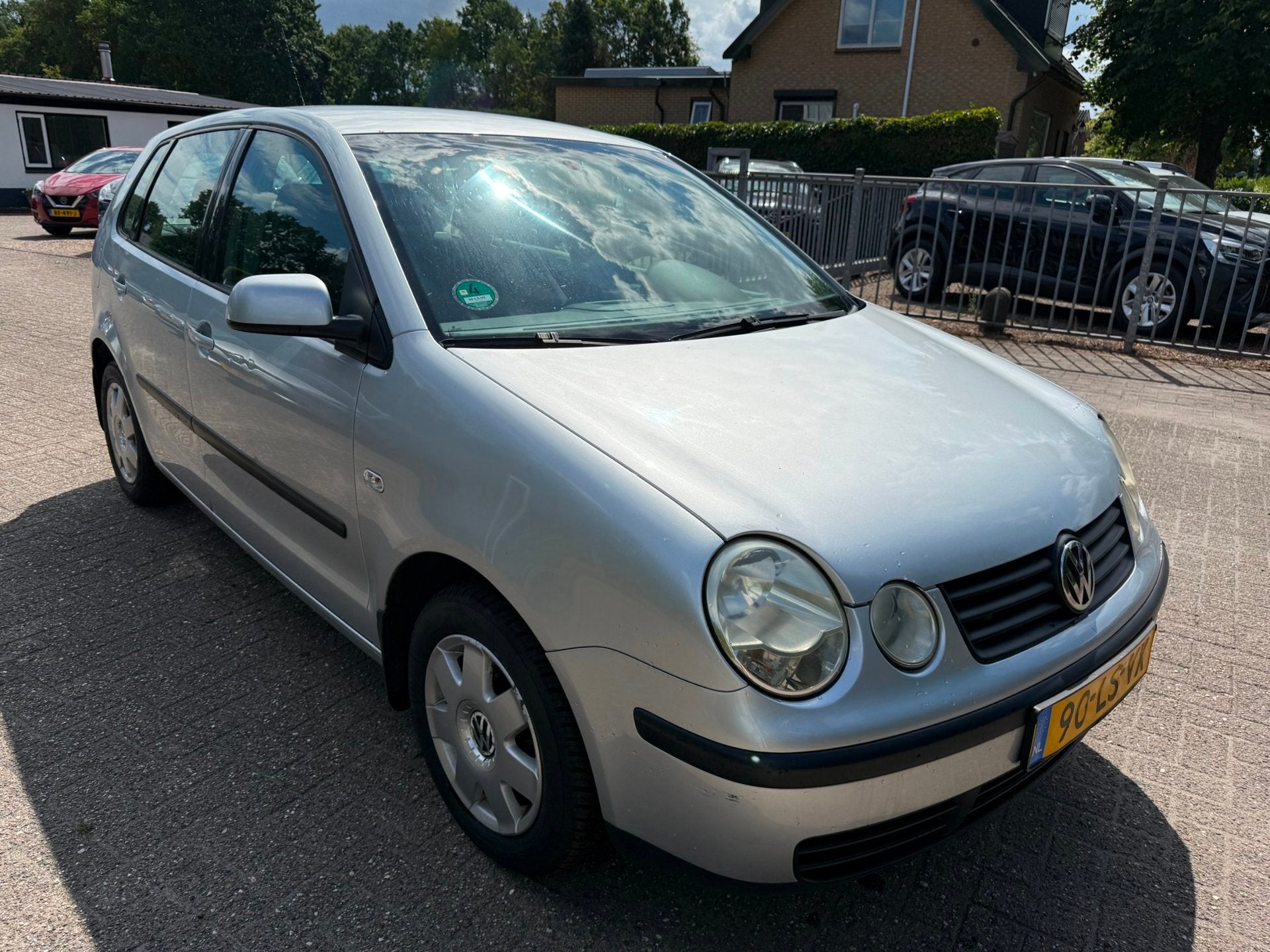 Volkswagen Polo 1.4-16V 5-DRS Comfortline AC CRUISE TREKHAAK, Voorwielaandrijving, Metallic lak, 4 cilinders, Origineel Nederlands