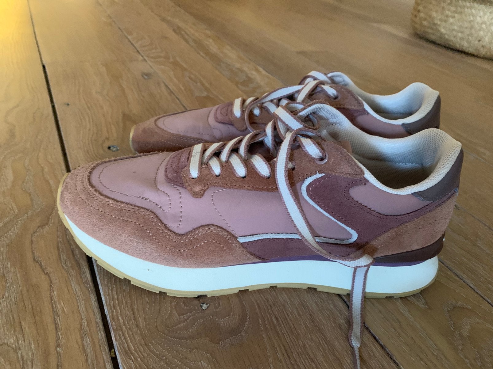 Sneakers, Hoff, maat 40, Ophalen of Verzenden, Zo goed als nieuw, Sneakers of Gympen
