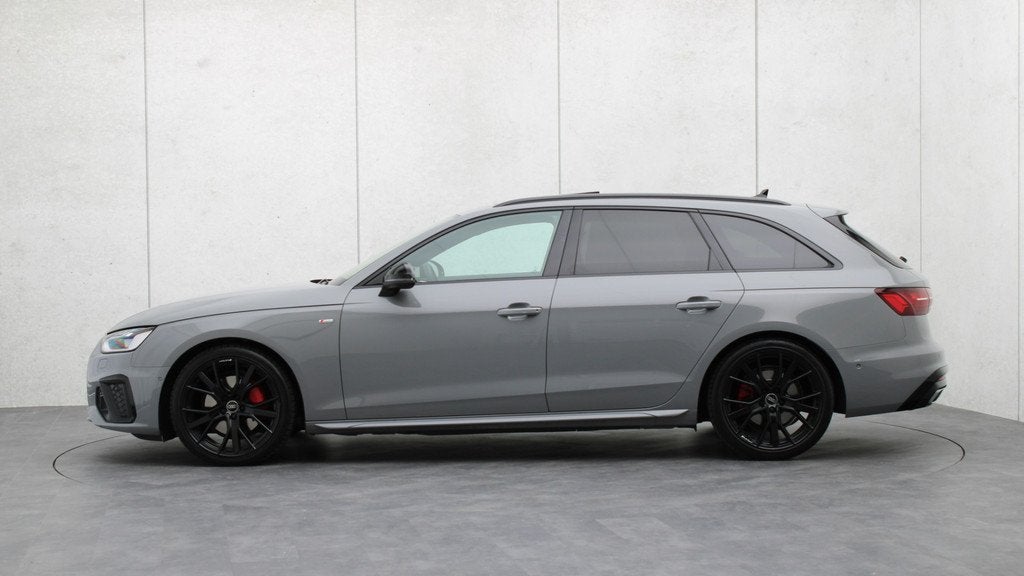 Audi A4 Avant 40 TFSI quattro S edition Competition | Massag, 12 maanden, 15 km/l, Gebruikt, 4 cilinders