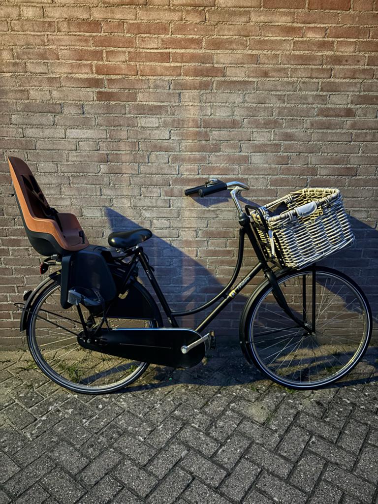 Batavus omafiets met kinderzitje (optioneel), Fietsen en Brommers, Fietsen | Dames | Omafietsen, Ophalen, Gebruikt, Terugtraprem