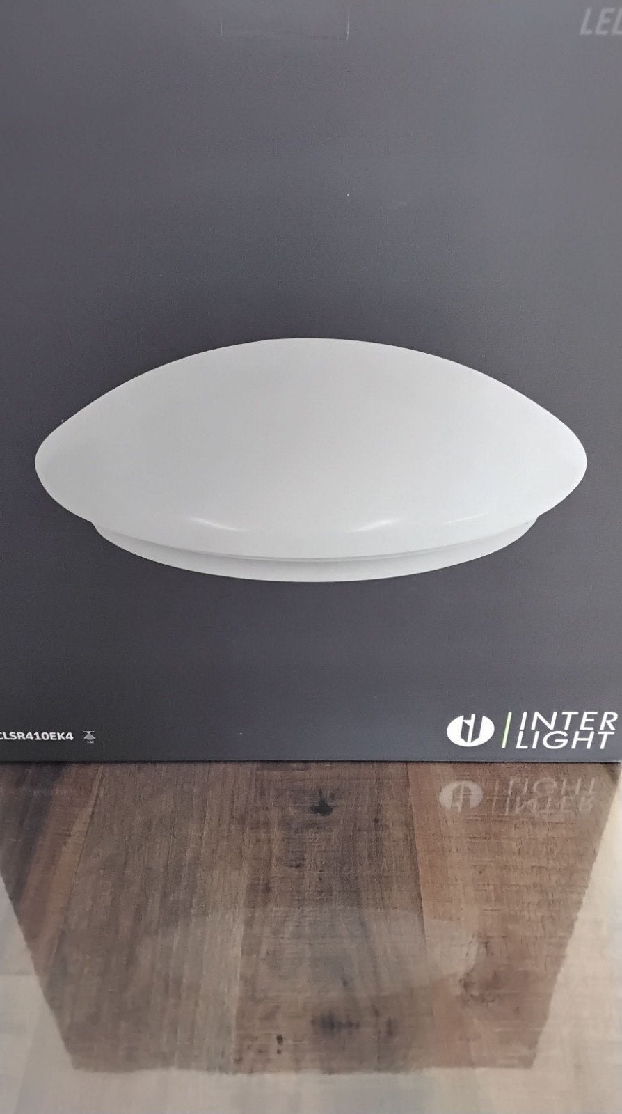 Een nieuwe led plafonnière, Huis en Inrichting, Lampen | Plafondlampen, Ophalen of Verzenden, Nieuw
