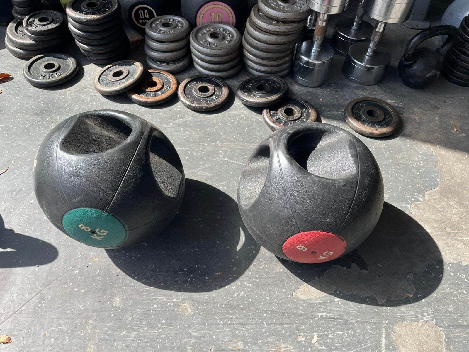 Medicine grip  zwaarte ballen 8 en 9 kg, 8 en 9 kg, Gebruikt, Medicine, Grip ballen