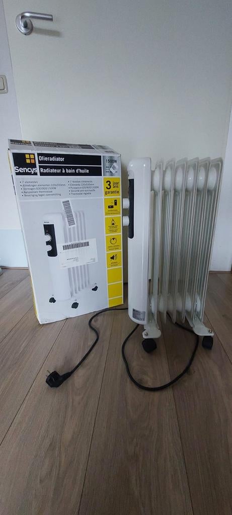 Sencys olieradiator 1500W, Doe-het-zelf en Verbouw, Ophalen