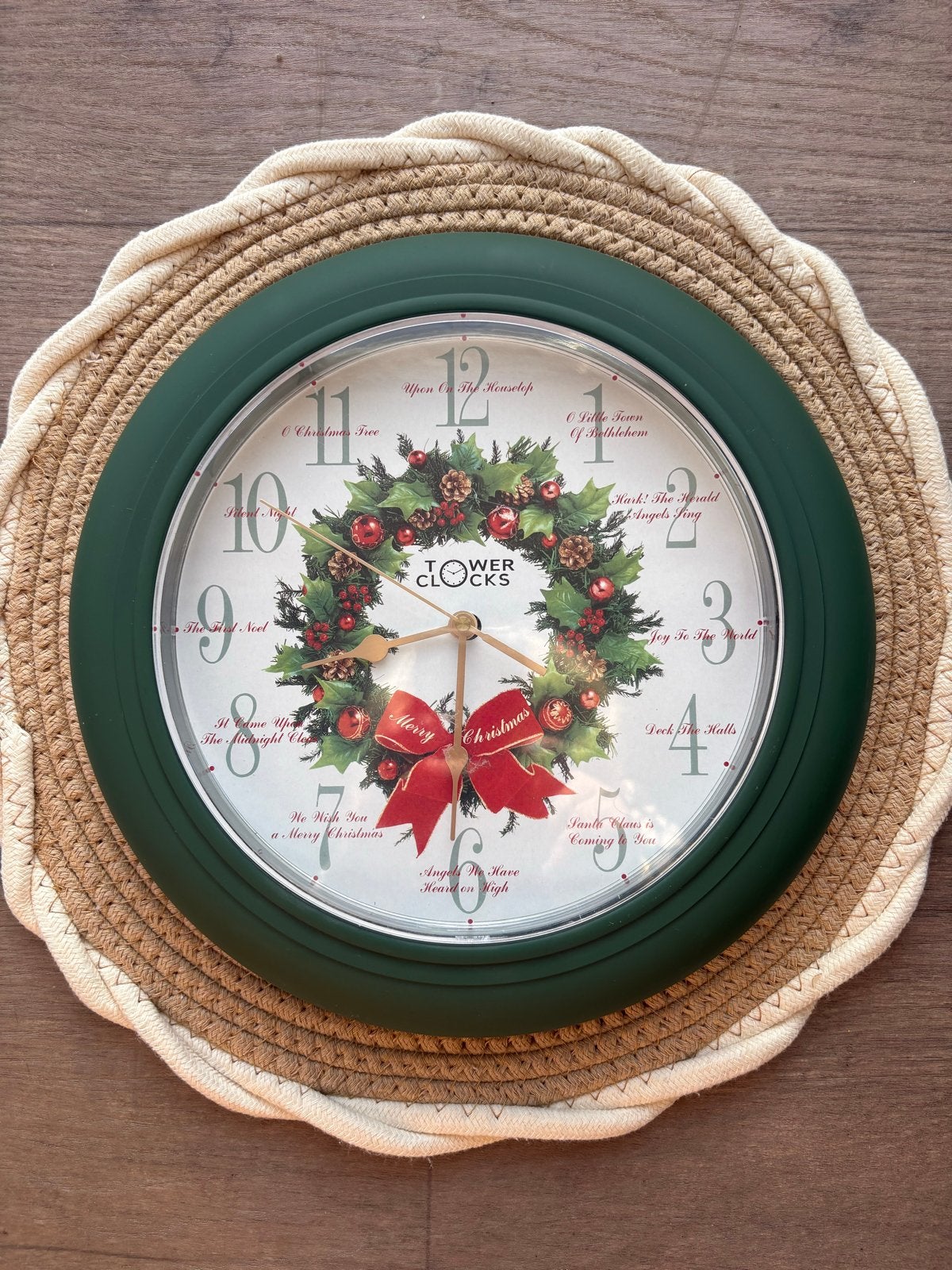 Kerstklok met Kerstliedjes - Wandklok - Groen, Verzenden, Analoog, Werkt op batterijen, Overige merken