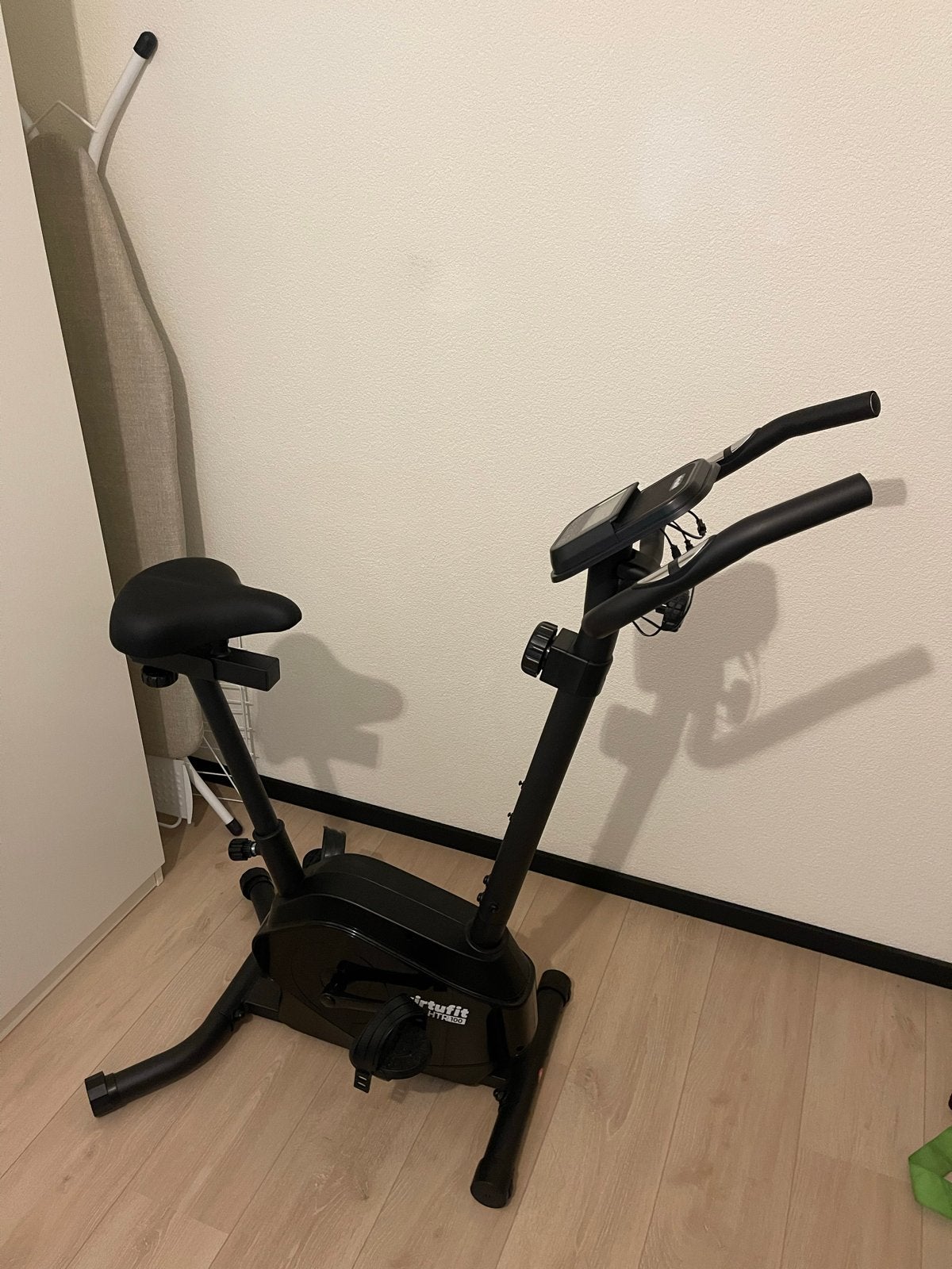 VirtuFit HTR100 Hometrainer, Sport en Fitness, Ophalen, Zo goed als nieuw, Metaal, Benen