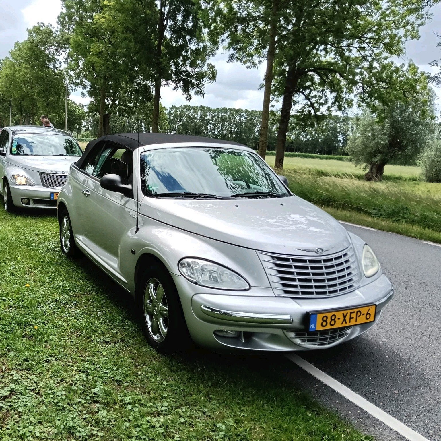 Chrysler PT Cruiser 2.4 I 16V Cabrio, nieuwe APK, Auto's, Chrysler, Voorwielaandrijving, 450 kg, Stoelverwarming, Beige