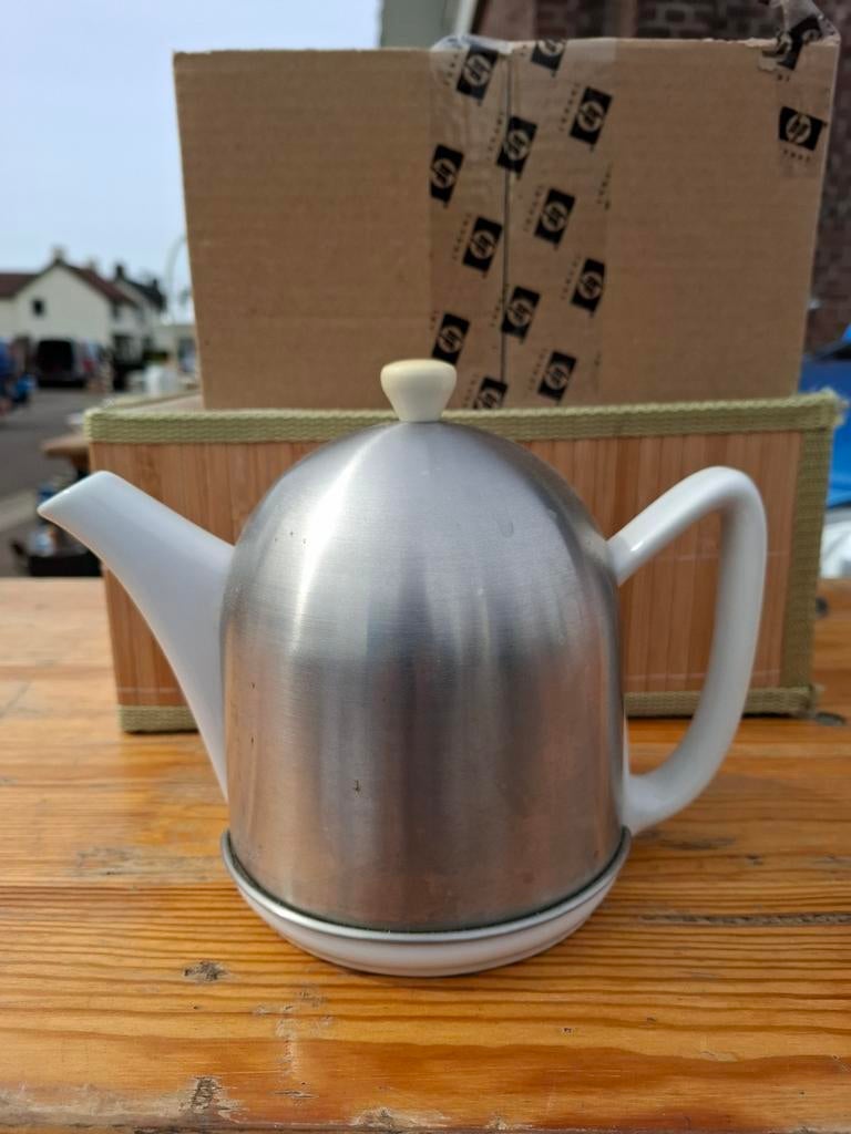 Bredemeyer theepot, Ophalen