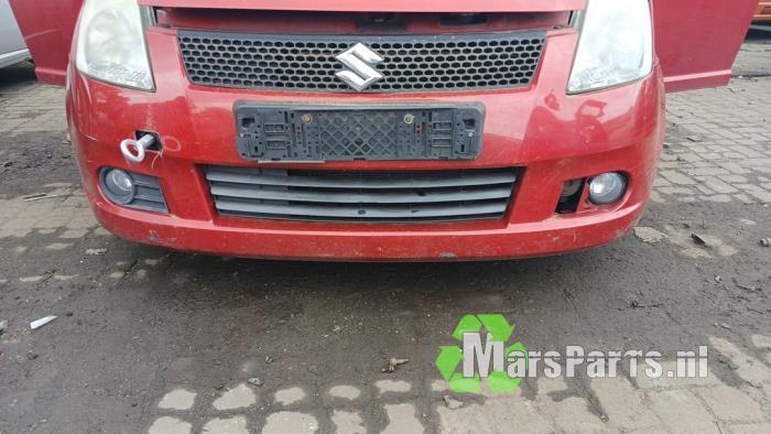 Voorbumper van een Suzuki Swift, Auto-onderdelen, Gebruikt, -, -, Ophalen of Verzenden