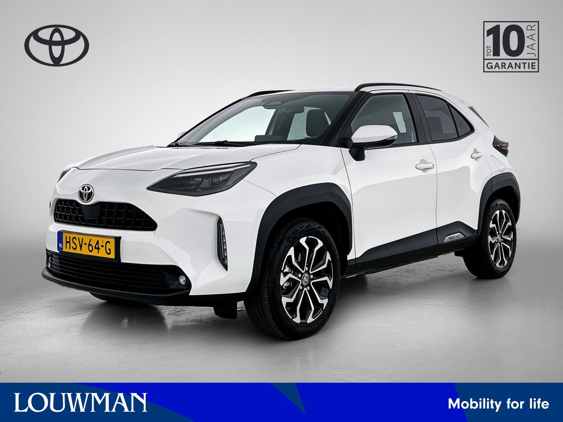 Toyota Yaris Cross 1.5 Hybrid 115 First Edition (bj 2025), 12 maanden, Stof, Gebruikt, 116 pk
