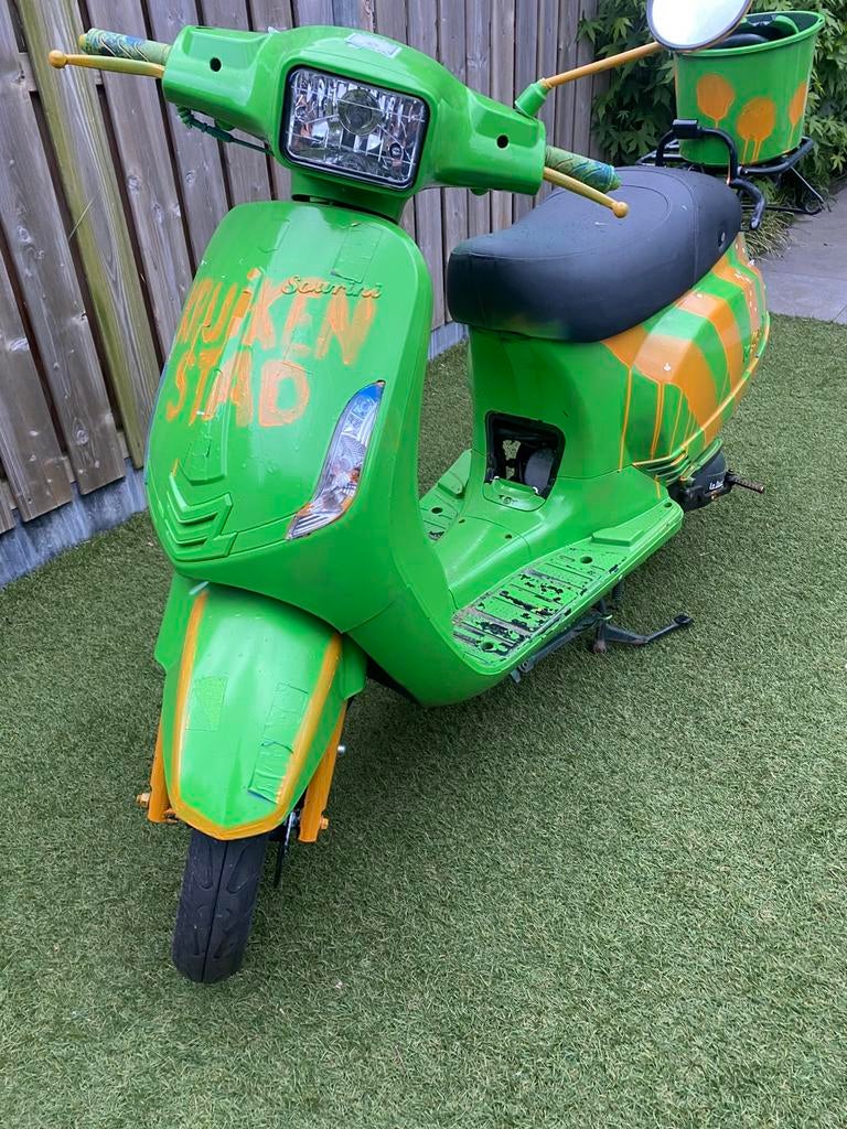 Kruikenstad scooter la souris, Ophalen, Zo goed als nieuw, Benzine, Overige merken