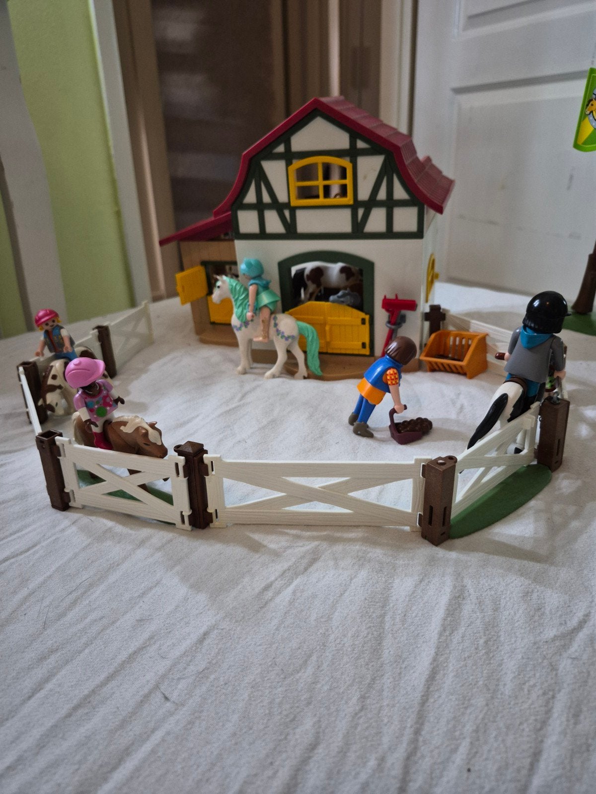 Playmobil manage paardenstallen en accessoires, Gebruikt, Gebouw, Complete set, Ophalen of Verzenden
