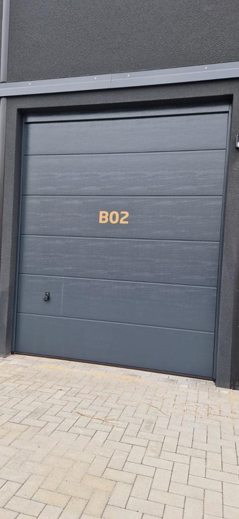 Garagebox te huur (gereserveerd)