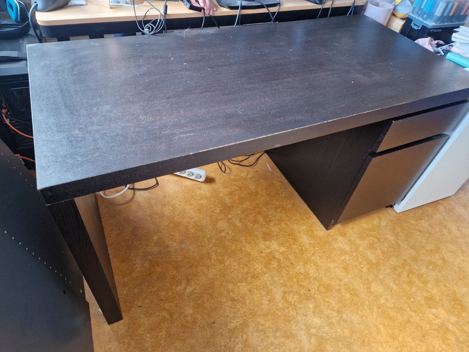 Zwart ikea malm bureau met opbergruimte, Huis en Inrichting, Ophalen, Gebruikt, 65 cm, Spaanplaat of MDF