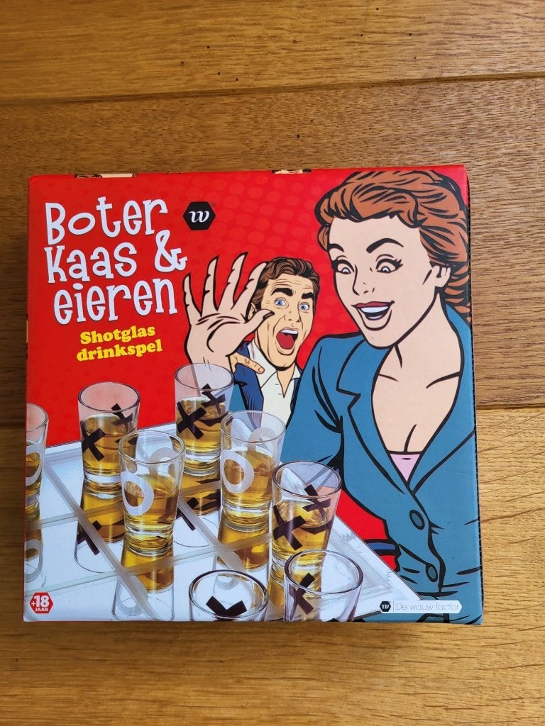 Boter, kaas & eieren Shotglas drinkspel, Drie of vier spelers, Ophalen of Verzenden, Zo goed als nieuw, De Wauw Factor