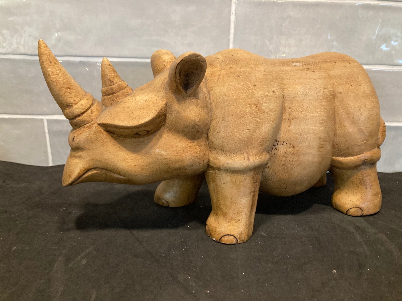Houten beeldje neushoorn (300326), Ophalen of Verzenden, Hout, Beeld, Zoogdier